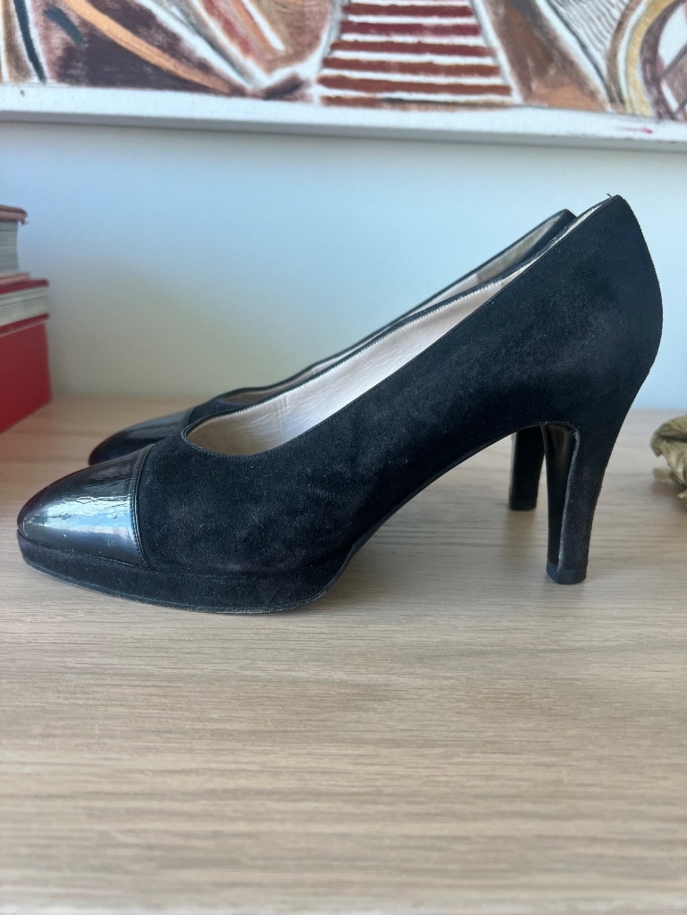 Vintage Chanel classic Suede and leather heels size 37.5 - Picture 3 of 6